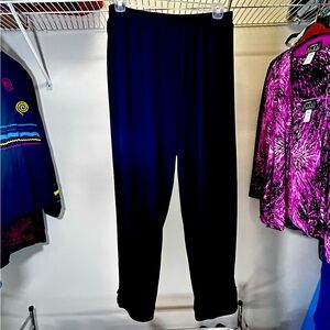 Susan Graver. Liquid knit Pants. 2X. Navy blue